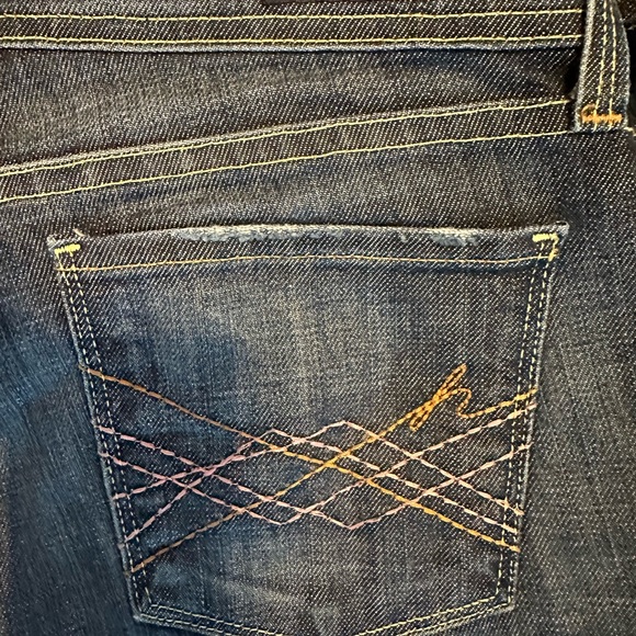 Citizens of humanity flare Jeans . Low-rise waist. Size 28 - Picture 2 of 14